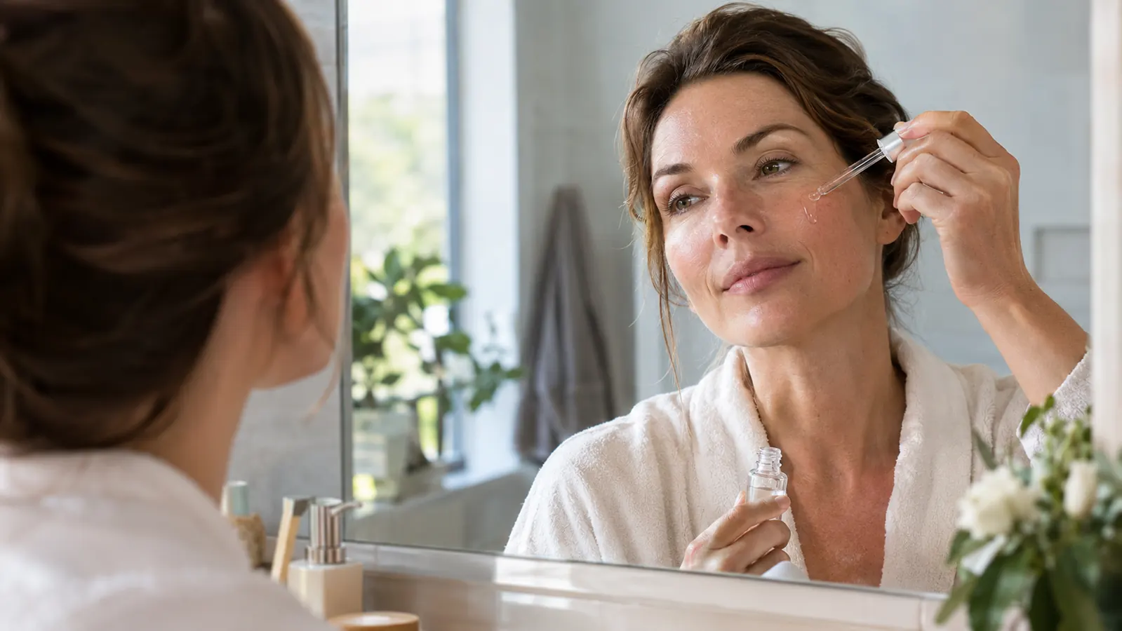 CeraVe Hyaluronic Acid Serum: An Honest Review From a Former Beauty Counter Manager